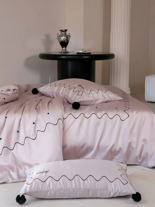 Elegant Polka Dot Silky Smooth Tencel Lyocell Queen Size Duvet Cover Set