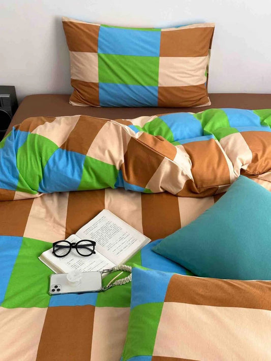 Dopamine Checker Queen Duvet Cover Set with Pillowcases & Fitted Sheet