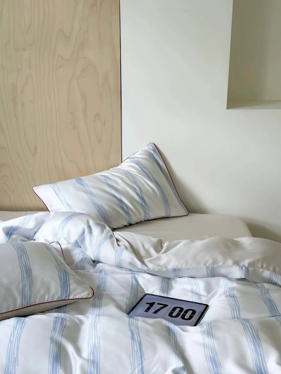 Elegant Coastal Silky Smooth Tencel Lyocell Queen Size Pastel Stripe Duvet Cover Set