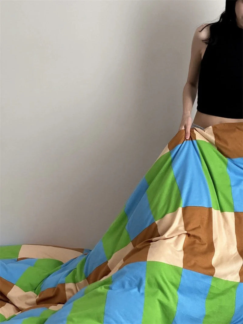 Dopamine Checker Queen Duvet Cover Set with Pillowcases & Fitted Sheet